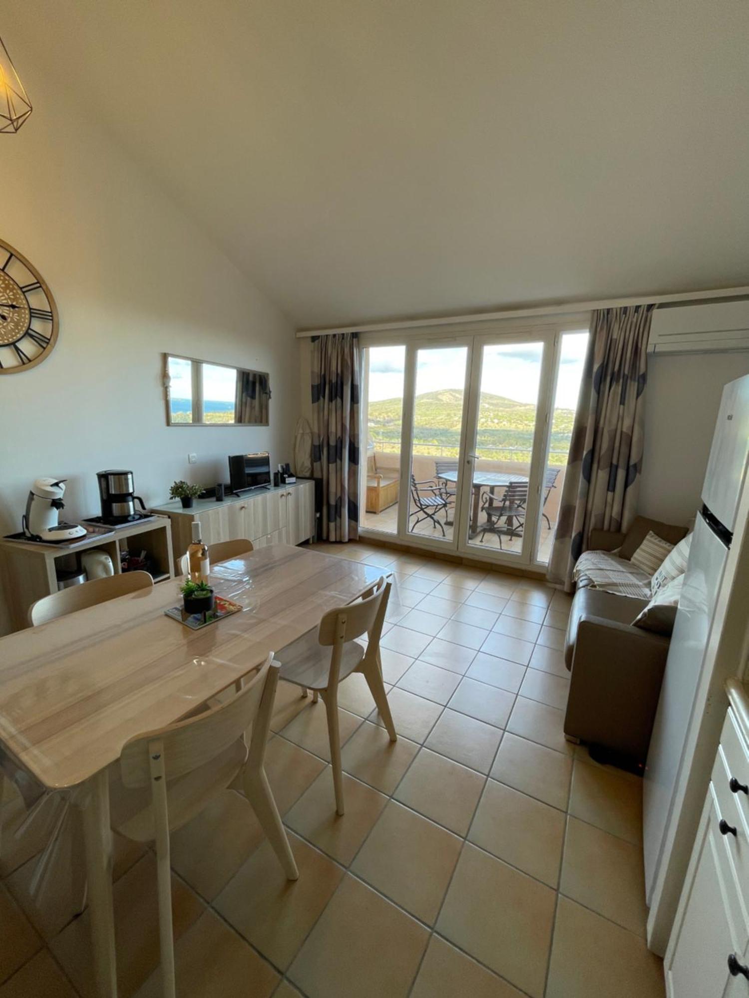 Les Restanques - Grimaud Apartment Екстериор снимка